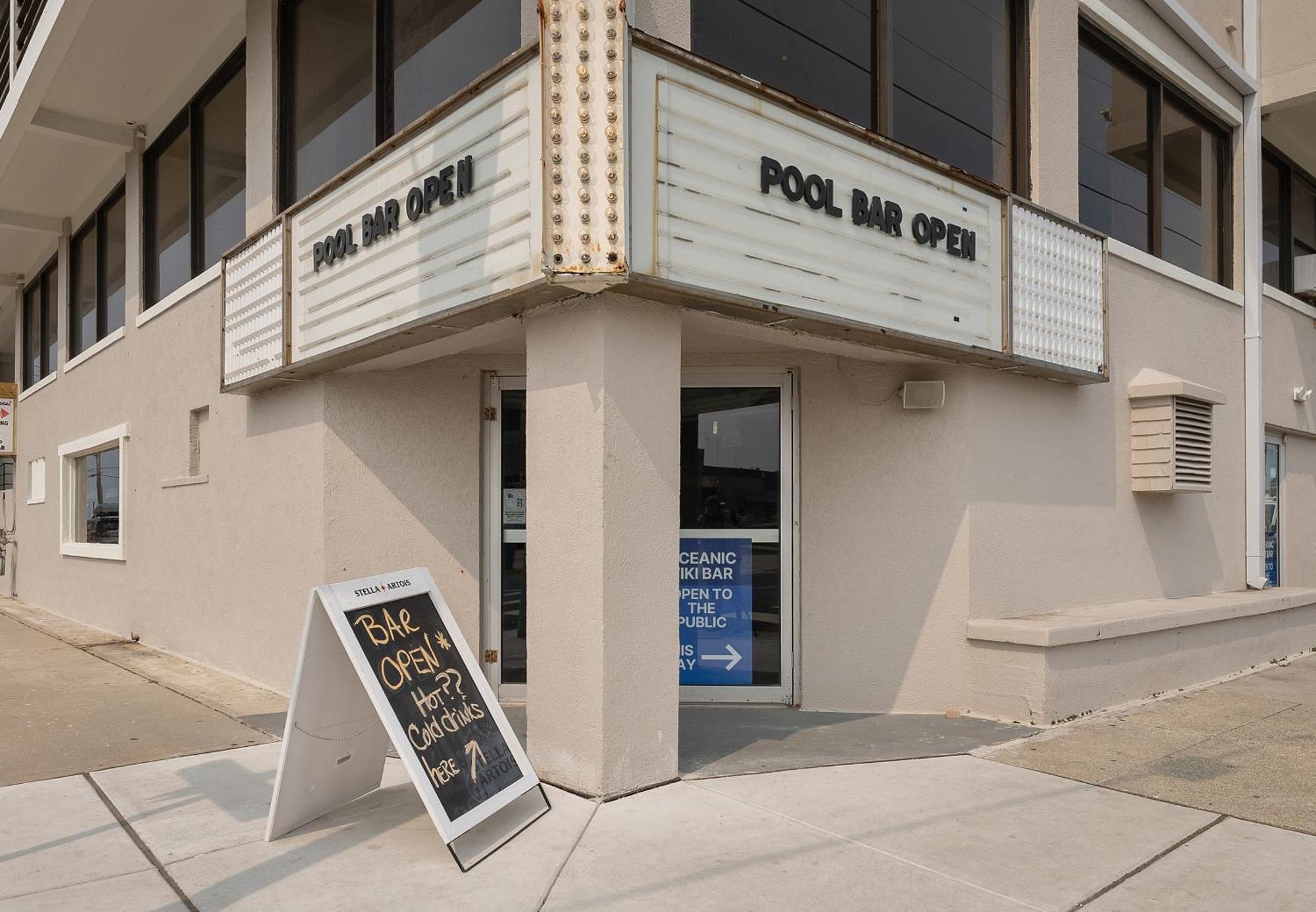 Oceanic Hotel & Barefoot Tiki Bar Wildwood Luaran gambar
